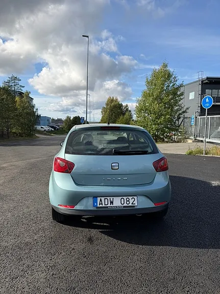 Seat Ibiza 2010 photo 4