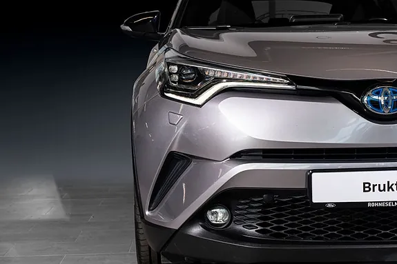 Toyota C-Hr 2017 photo 4