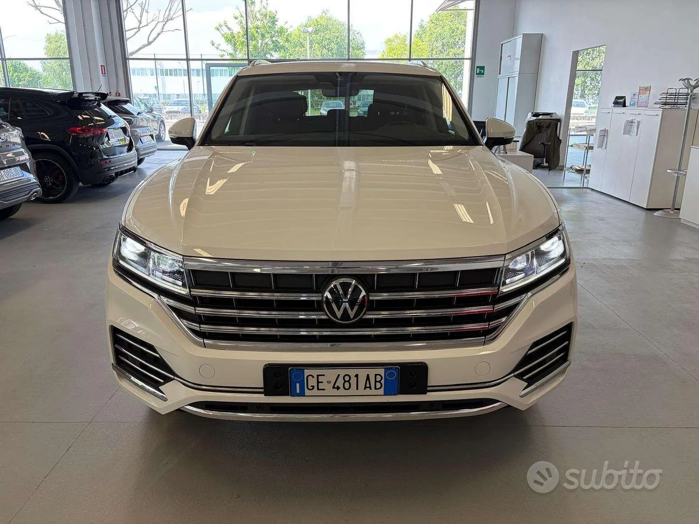 Volkswagen Touareg 2021 photo 2