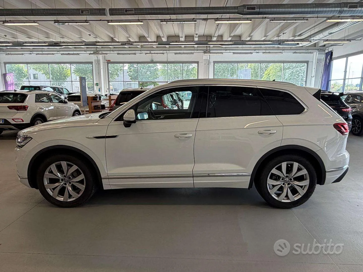 Volkswagen Touareg 2021 photo 3