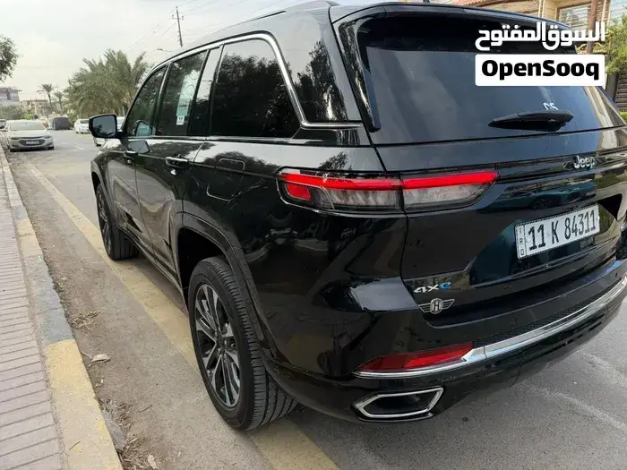 Jeep Grand Cherokee 2023 photo 4
