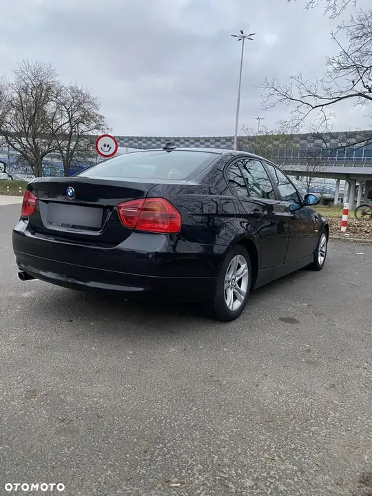 BMW 320I 2008 photo 5