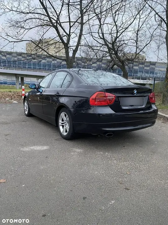 BMW 320I 2008 photo 3