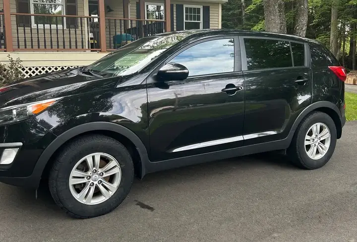 Kia Sportage 2012 photo 2