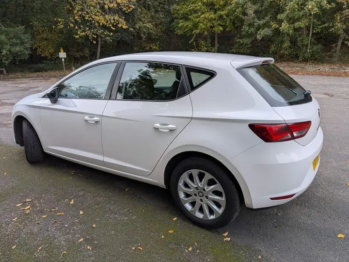 Seat Leon 2014 photo 4