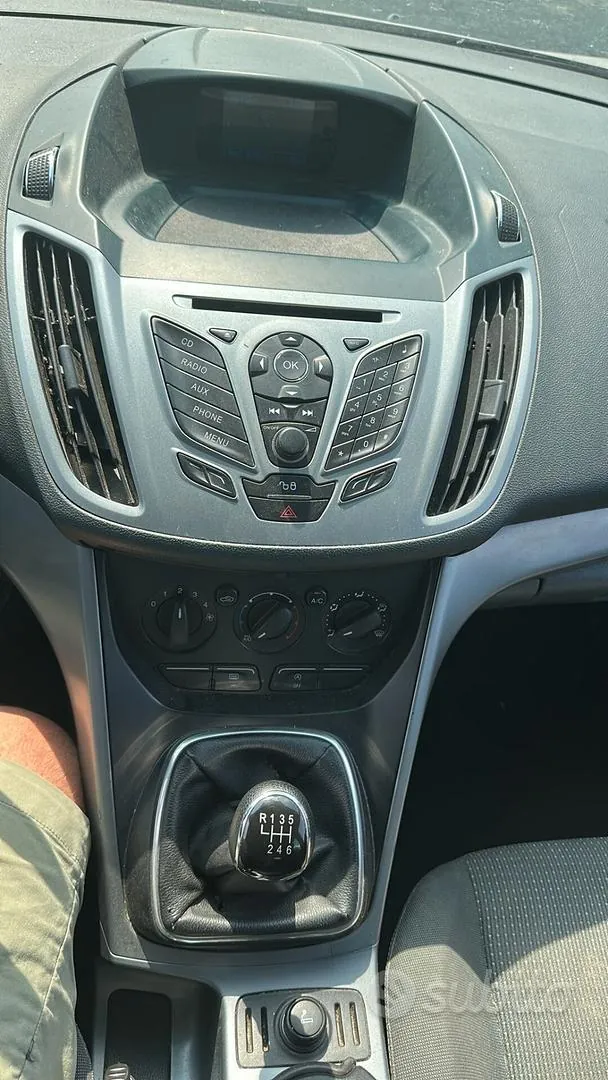 Ford C-Max 2012 photo 5