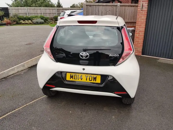 Toyota Aygo 2014 photo 3