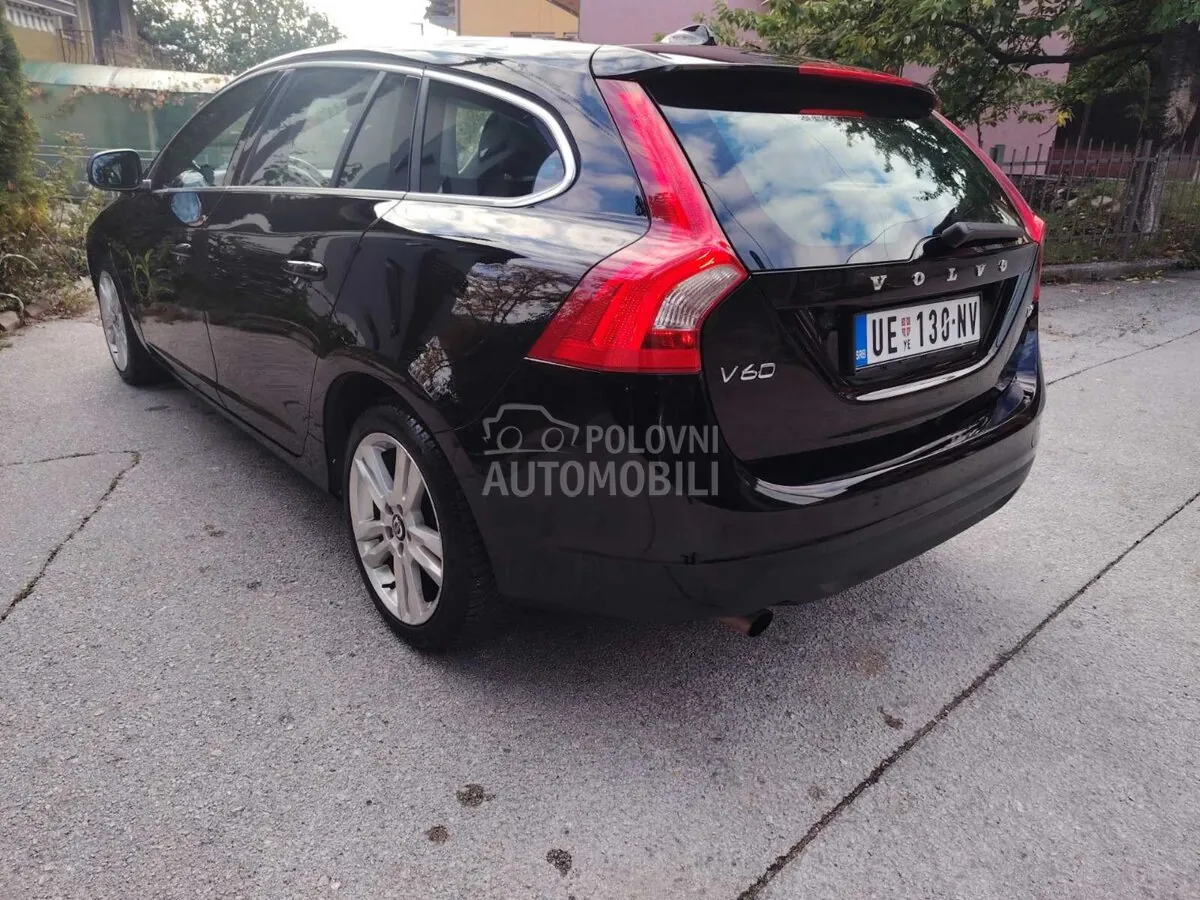 Volvo V60 2012 photo 4
