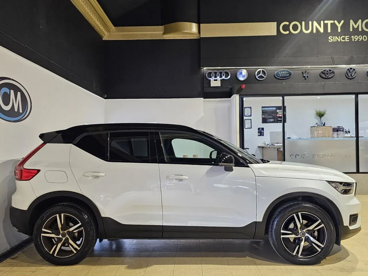 Volvo Xc40 2018 photo 2