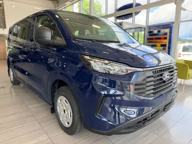Ford Transit Custom 2026 photo 2