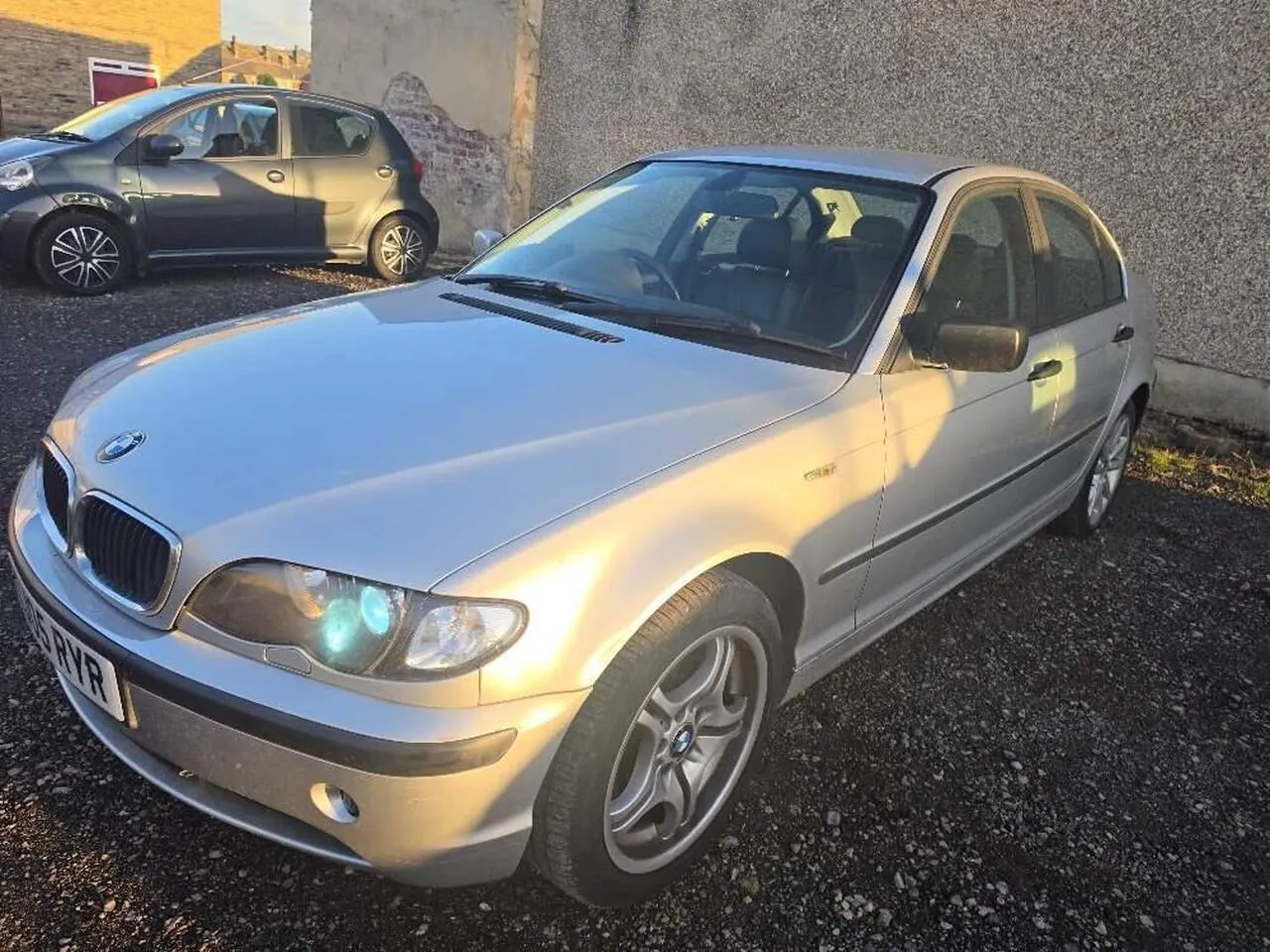 BMW 3 Series 2005 photo 3
