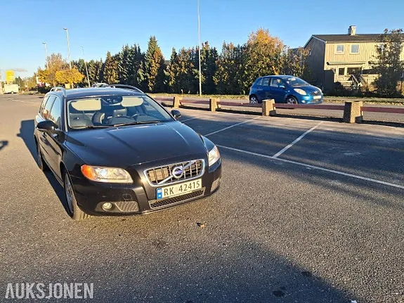 Volvo V70 2012 photo 3