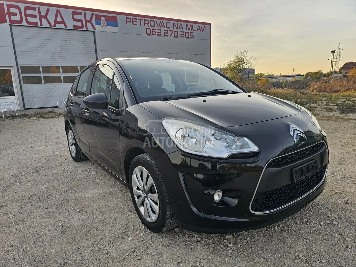 Citroen C3 2012 photo 3