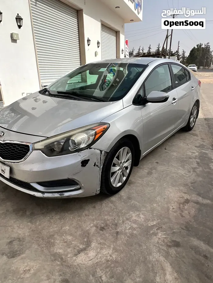 Kia Forte 2014 photo 2