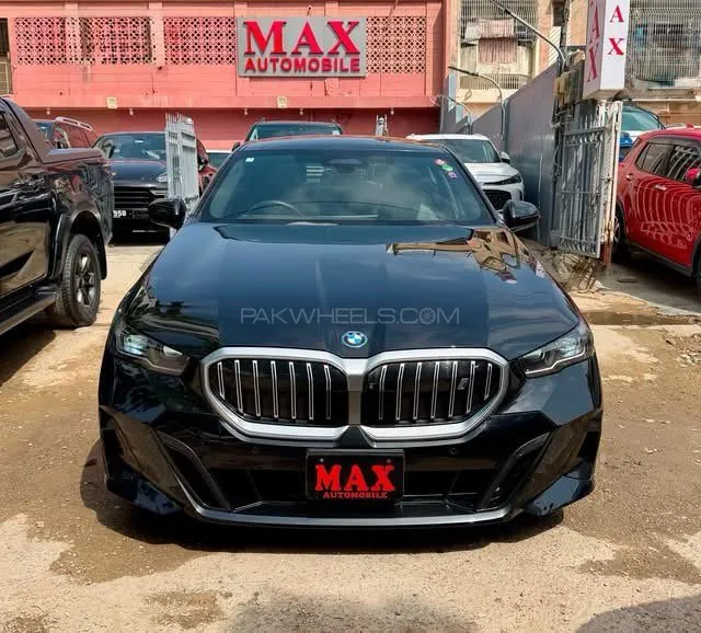 BMW I5
