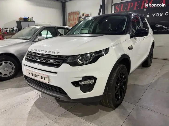 Land Rover Discovery Sport 2018 photo 2