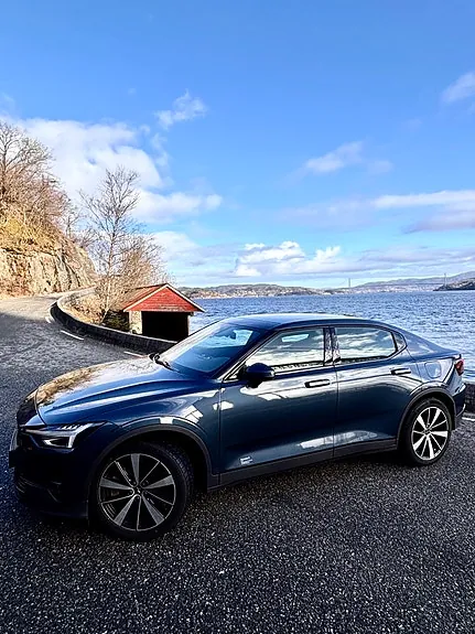 Polestar 2 2021 photo 3