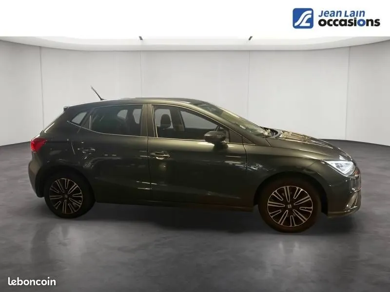 Seat Ibiza 2024 photo 4