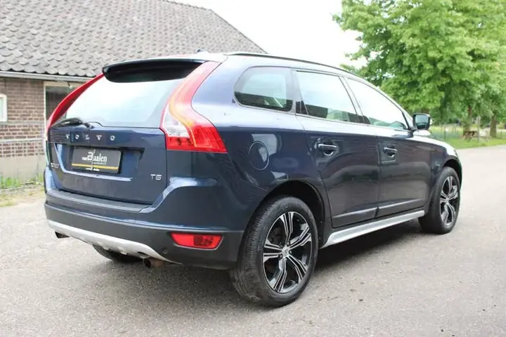 Volvo Xc60 2012 photo 3