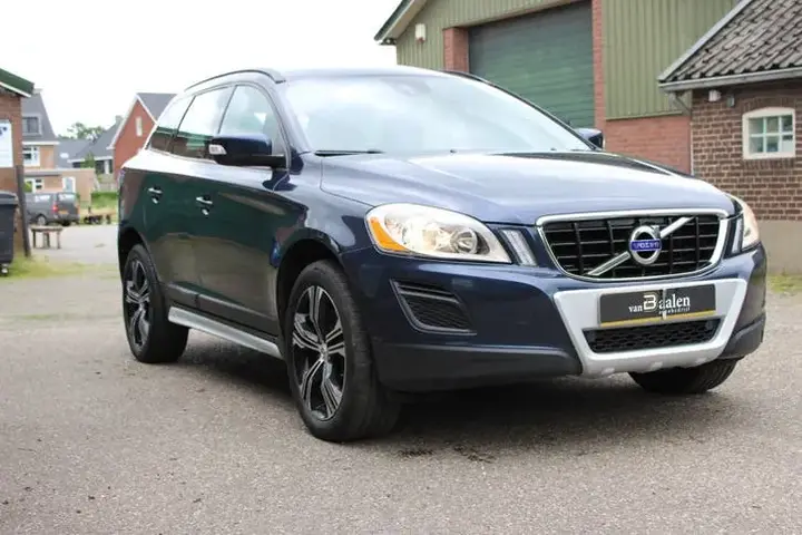 Volvo Xc60 2012 photo 2