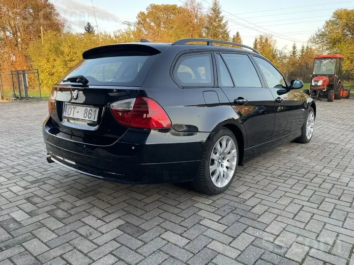 BMW 320D 2007 photo 4
