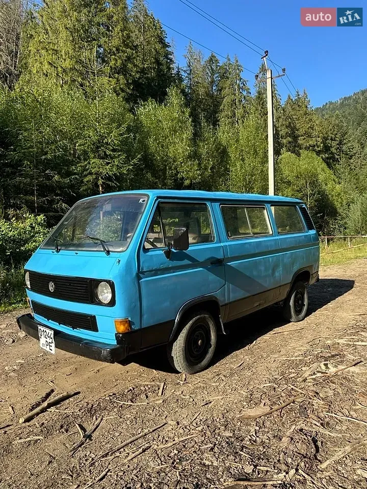 Volkswagen Transporter 1990 photo 3