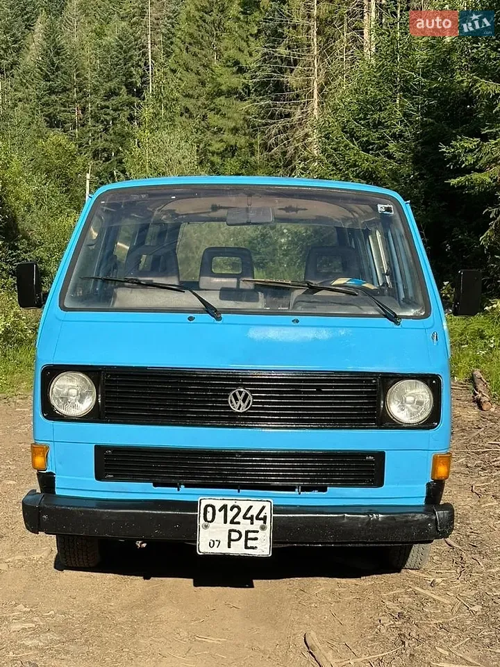 Volkswagen Transporter 1990 photo 4