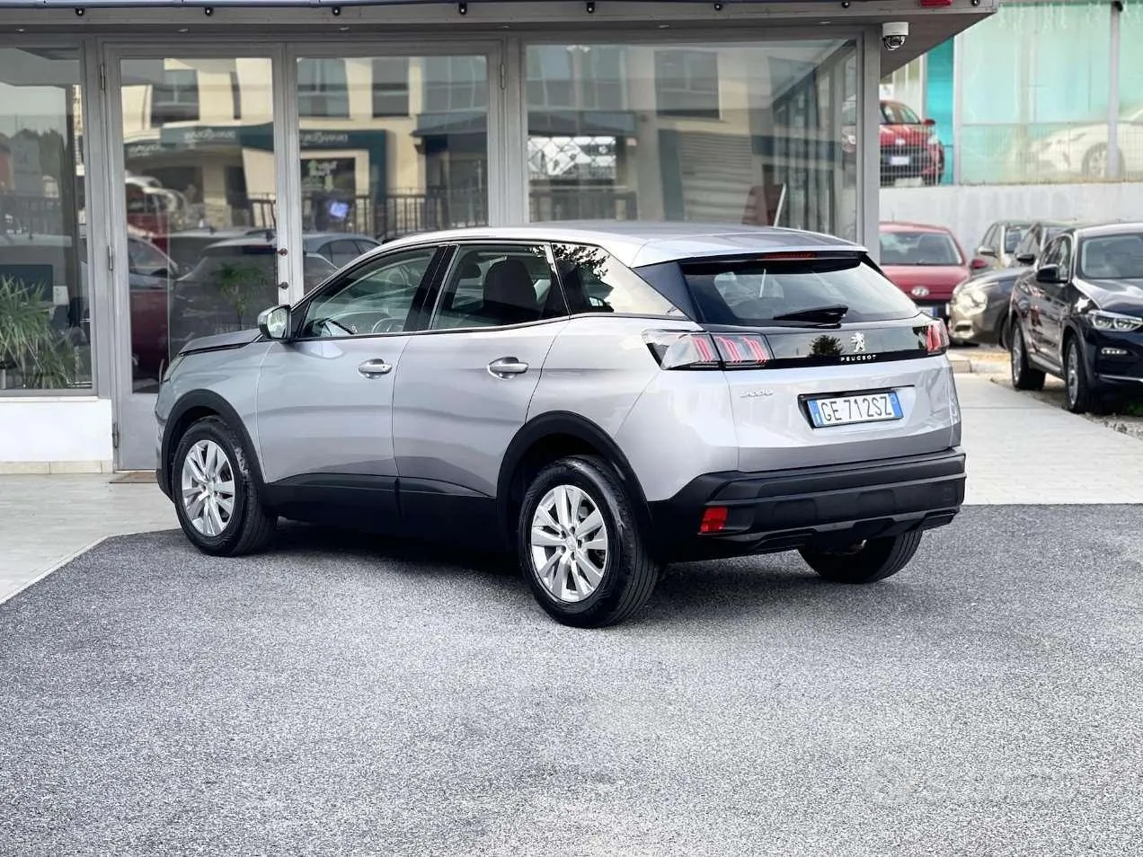 Peugeot 3008 2021 photo 4