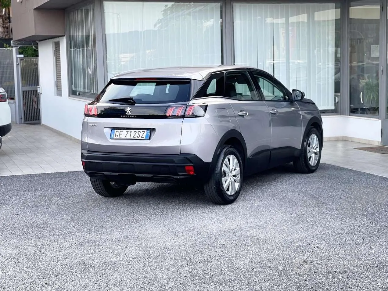 Peugeot 3008 2021 photo 5