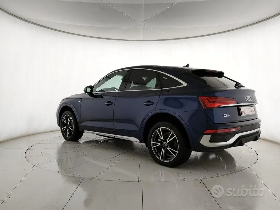 Audi Q5 2024 photo 4