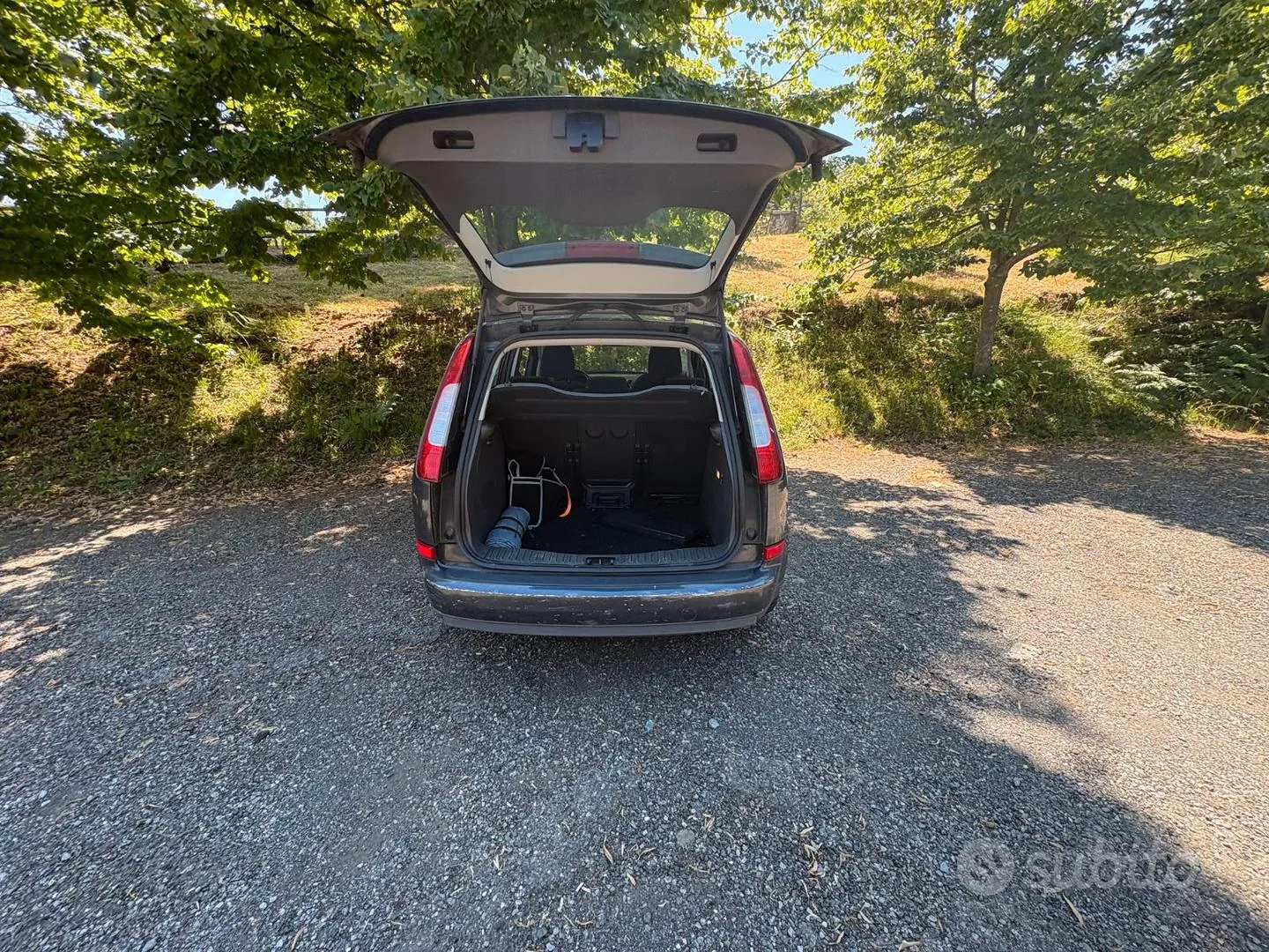 Ford Focus C-Max 2006 photo 3