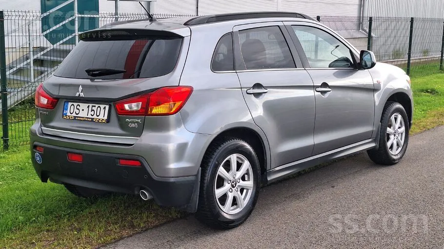 Mitsubishi Asx 2012 photo 3