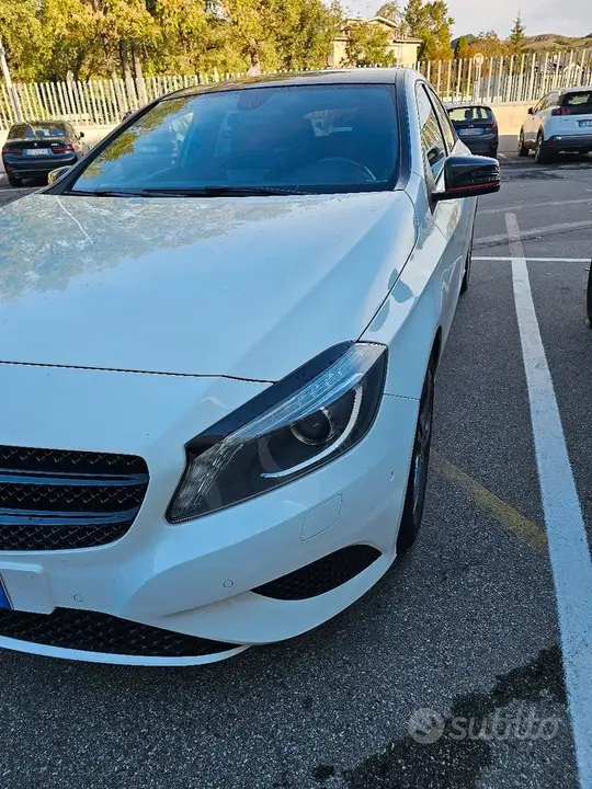 Mercedes-Benz A 2016 photo 3
