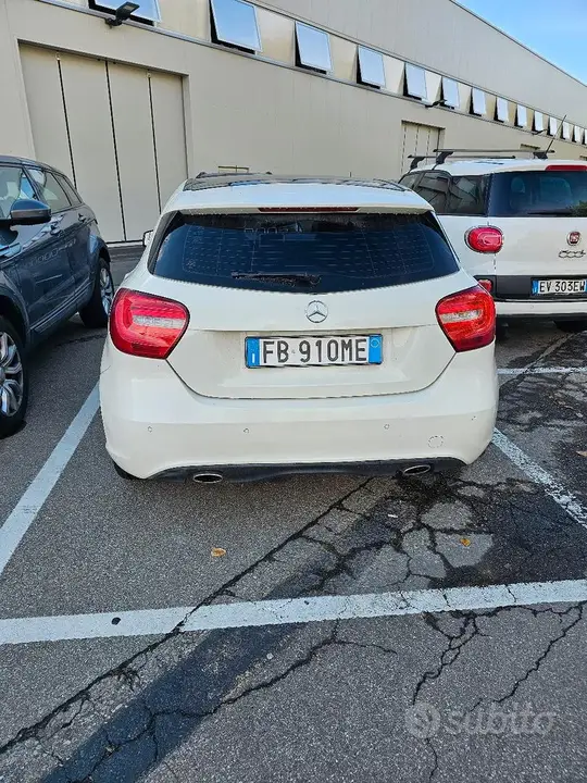 Mercedes-Benz A 2016 photo 5