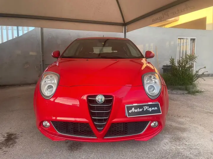 Alfa Romeo Giulietta 2010 photo 2
