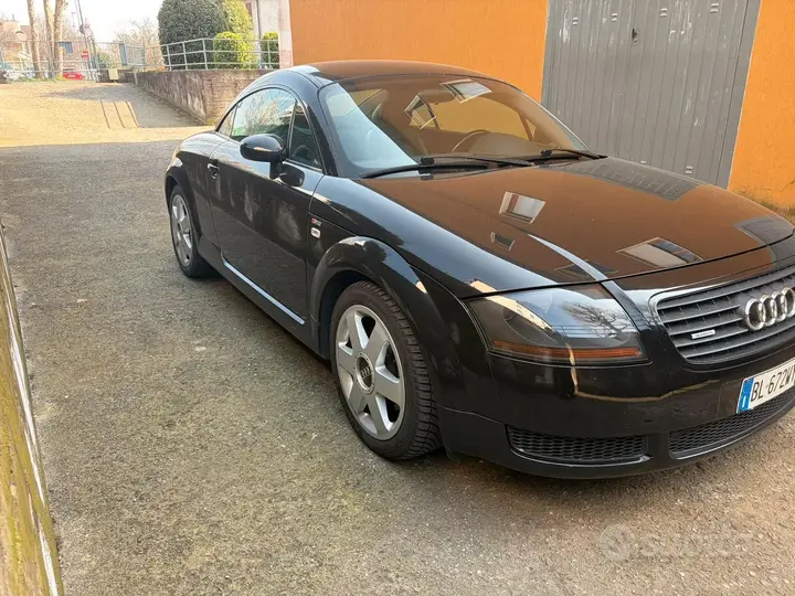 Audi Tt 2000 photo 2