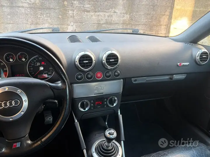 Audi Tt 2000 photo 5