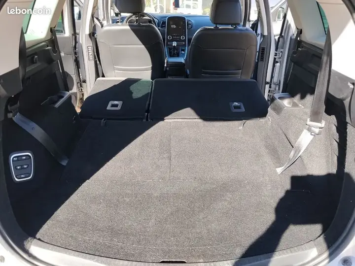 Renault Grand Scenic 2020 photo 3