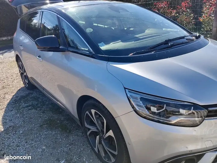 Renault Grand Scenic