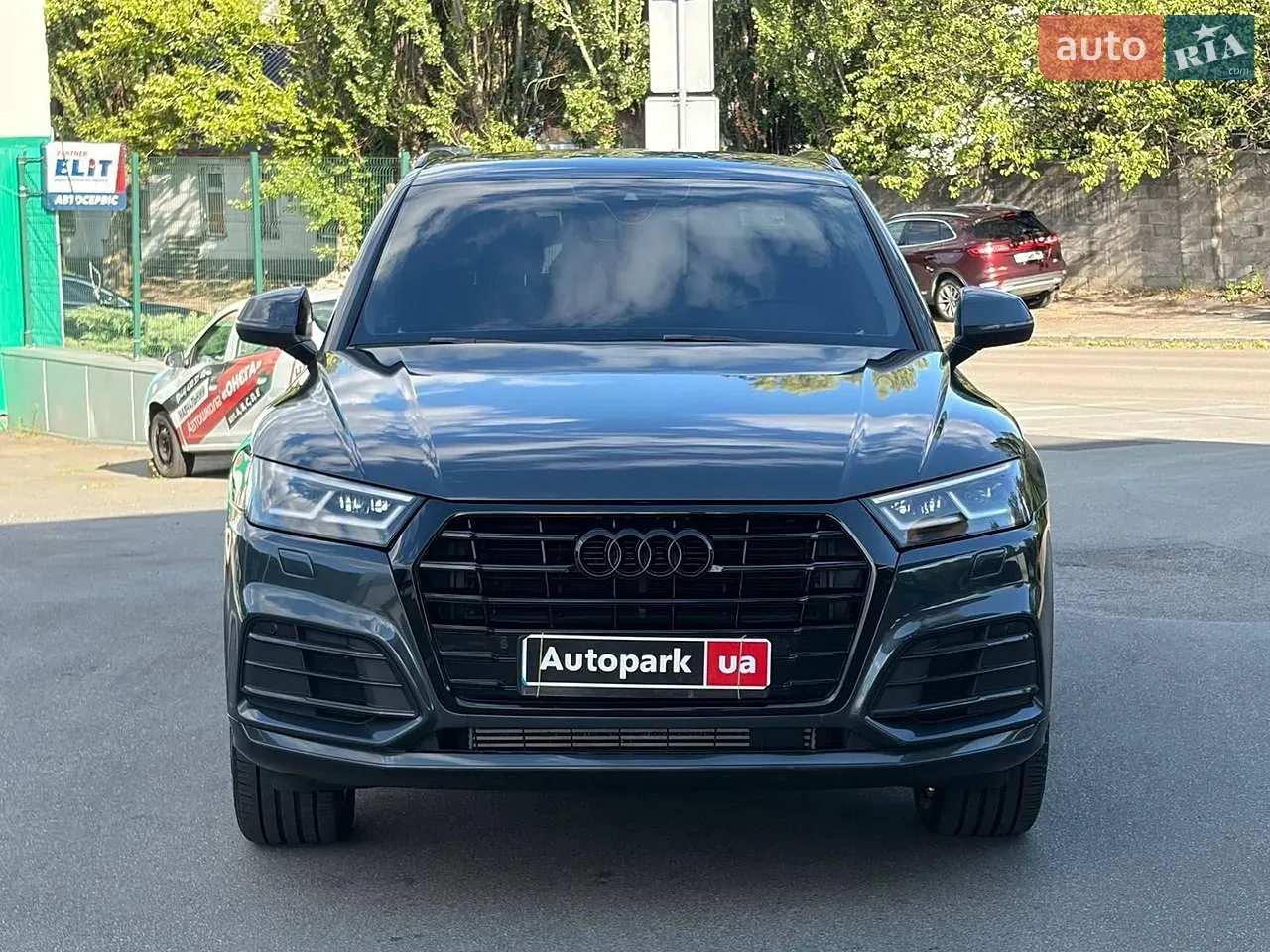 Audi Q5 2017 photo 2