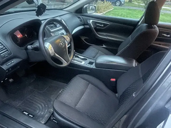 Nissan Altima 2017 photo 4