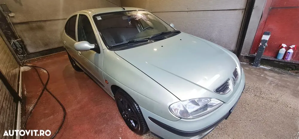 Renault Megane 2003 photo 2