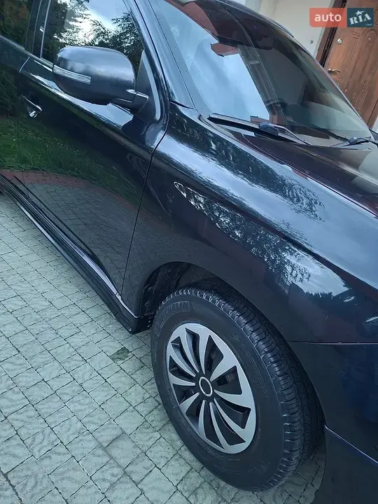 Mitsubishi Outlander 2012 photo 2