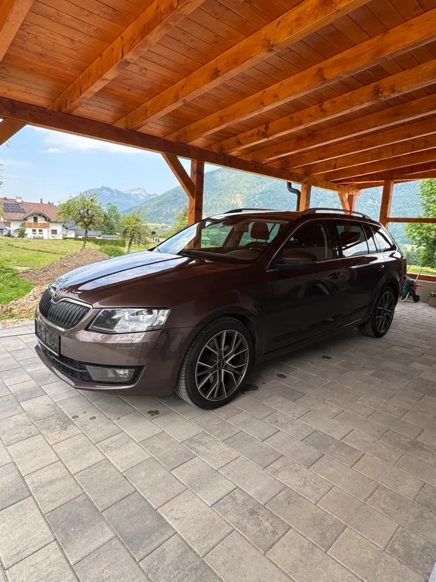 Skoda Octavia 2016 photo 2