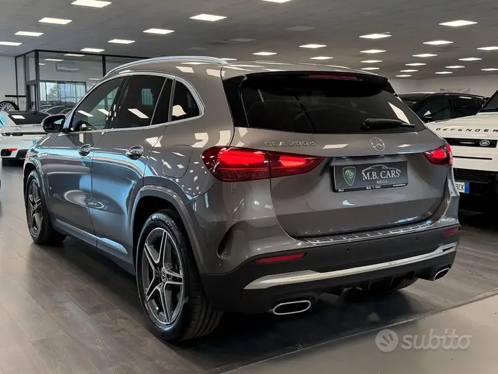Mercedes-Benz Gla 2024 photo 4