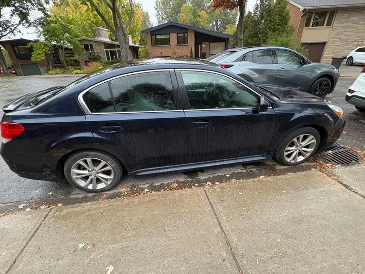 Subaru Legacy 2014 photo 2