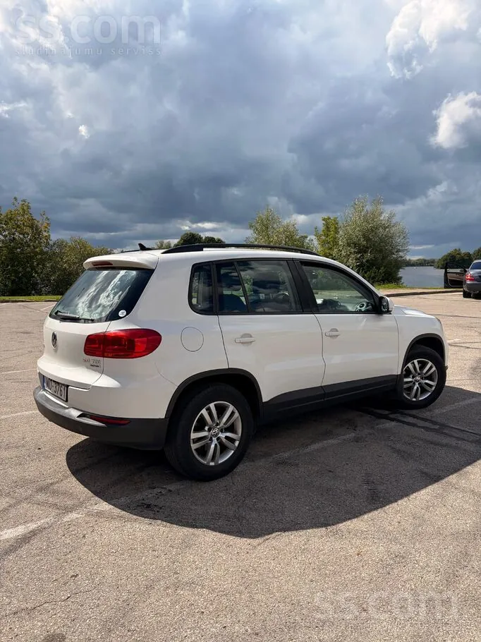 Volkswagen Tiguan 2012 photo 4