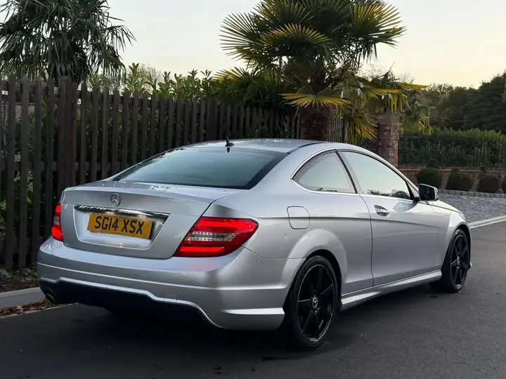 Mercedes-Benz C-Class 2014 photo 3