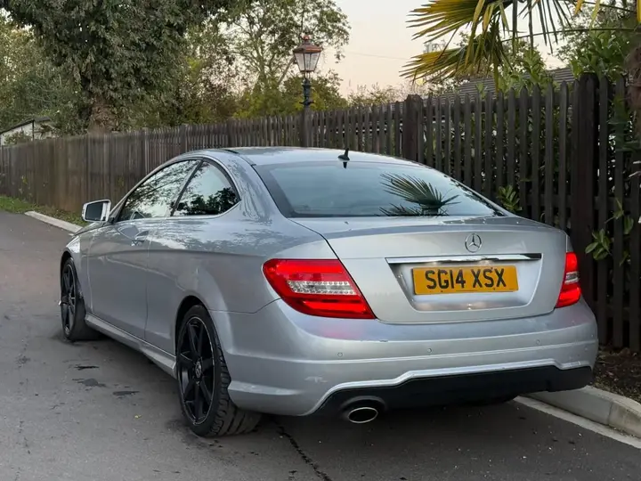 Mercedes-Benz C-Class 2014 photo 4