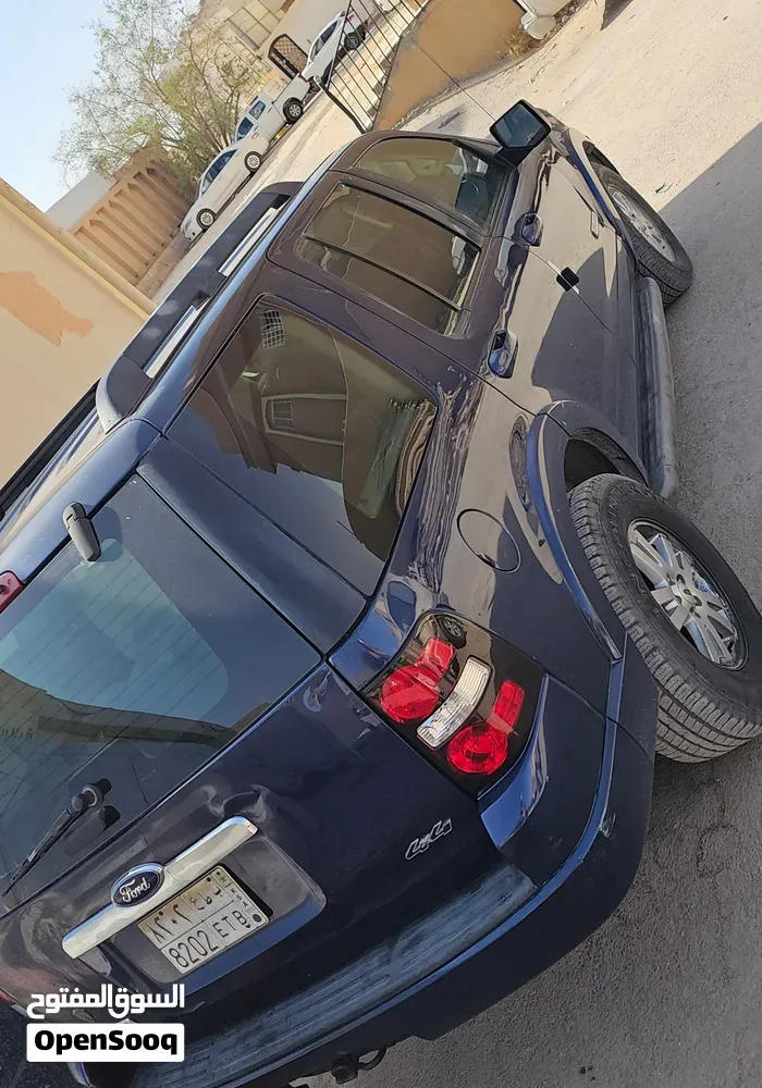 Ford Explorer 2008 photo 4